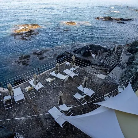 公寓 In Con Piscina E Baia Privata